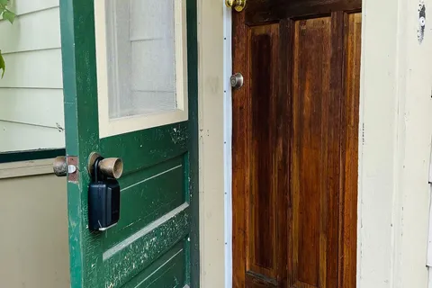 263-265 Mill St, Kitchener, ON N2M 3R4