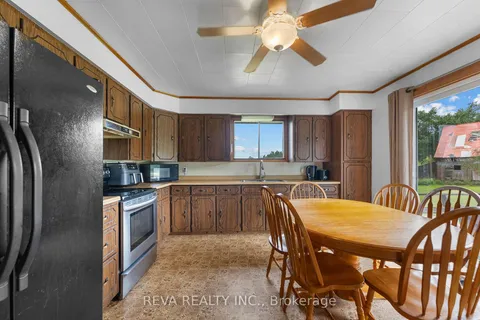 118 Moore Lane, Bancroft, ON K0L 1C0