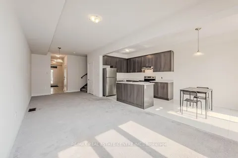 166 Deerpath Dr, Guelph, ON N1K 0E2