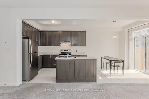 166 Deerpath Dr, Guelph, ON N1K 0E2