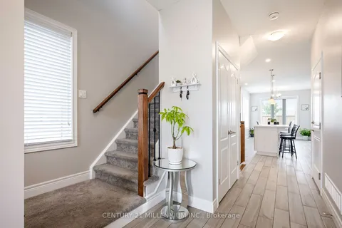 28 Sparrow Cres, East Luther Grand Valley, ON L9W 7P2