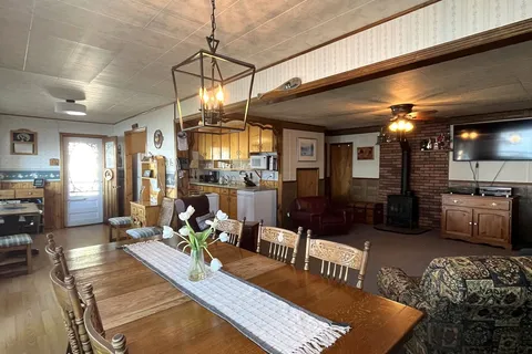 255 Riders Lane, South Frontenac, ON K0H 2V0
