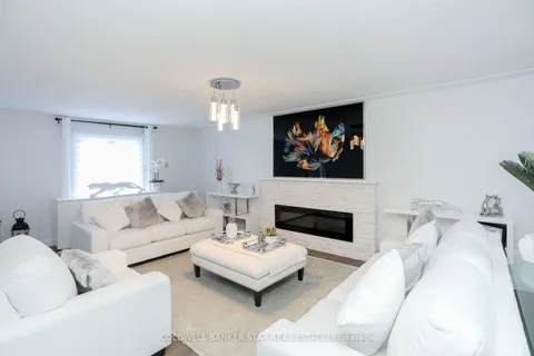 15 Ridge Blvd, Tillsonburg, ON N4G 2S6