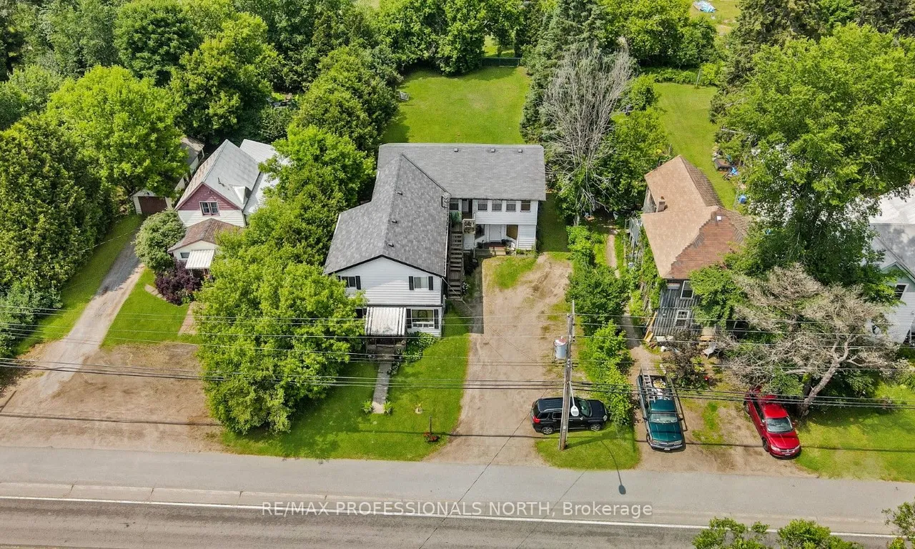 2289 Loop Rd, Highlands East, ON K0L 3C0