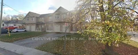 31A Pinecrest Ave, St. Catharines, ON L2T 1C9