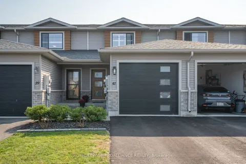 41 Ridgeway Pl, Belleville, ON K8P 0E7