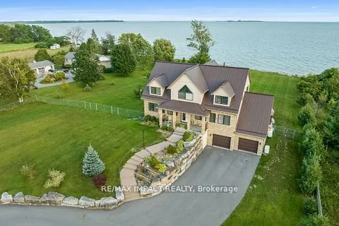 263 Lakeshore Rd, Brighton, ON K0K 1H0