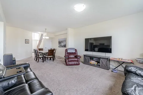 100 Festival Way, Hamilton, ON L0R 1C0