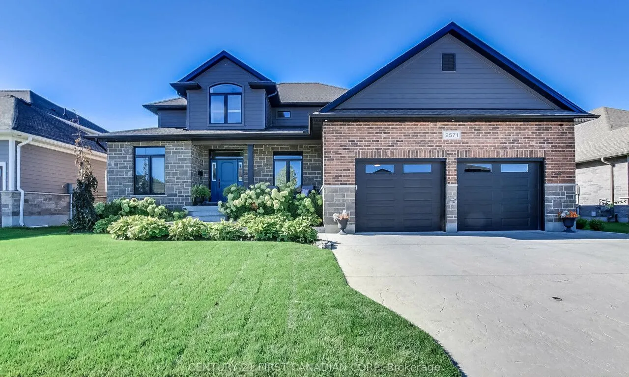 2571 Lucas Ave, Strathroy-Caradoc, ON N0L 1W0