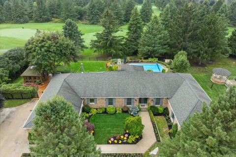 2636 Theatre Rd, Cobourg, ON K9A 0R4