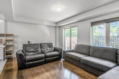 10 Vaughan St, Guelph, ON N1L 1C9