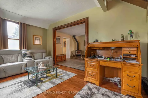 164 Queen St, West Grey, ON N0G 1R0