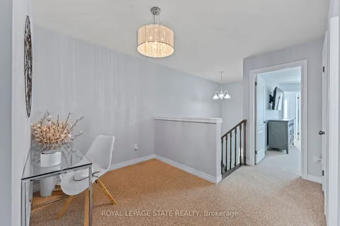 615 Rymal Rd, Hamilton, ON L8W 0B6