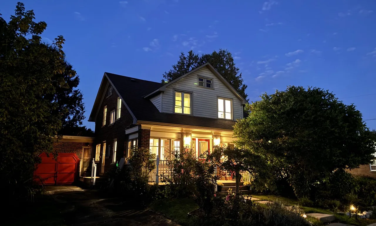 22 Mill St, East Luther Grand Valley, ON L9W 5V8