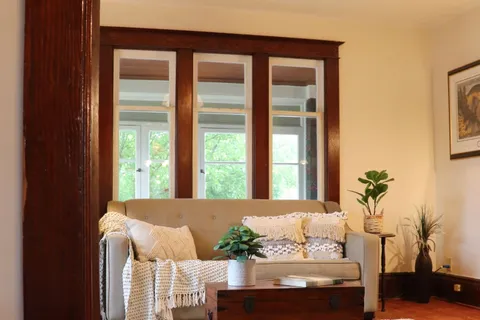 22 Mill St, East Luther Grand Valley, ON L9W 5V8