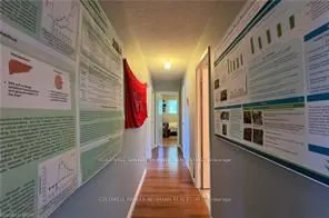 121 Conroy Cres, Guelph, ON N1G 2V5