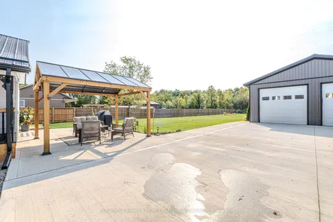 145 Victoria Ave, South Huron, ON N0M 1M0