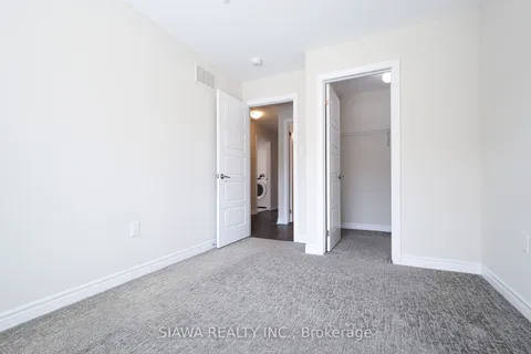 49 Hibiscus Lane, Hamilton, ON L8K 5J3