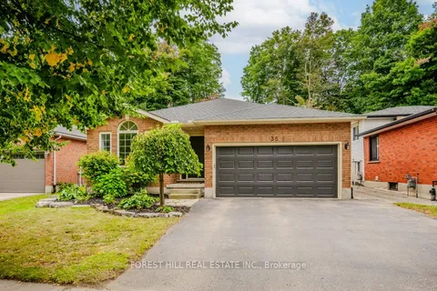 35 Cora Dr, Kitchener, ON N2N 3C6