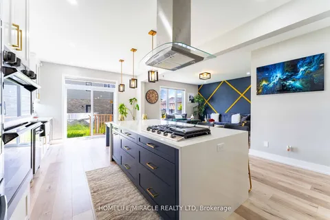 80 Doon Creek St, Kitchener, ON N2R 0M3