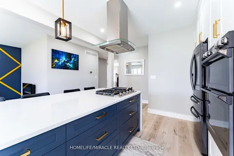 80 Doon Creek St, Kitchener, ON N2R 0M3