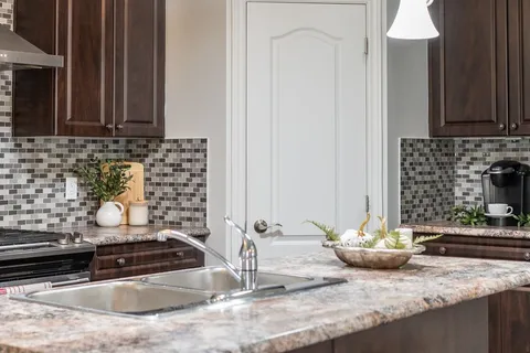 71 Conger Dr, Prince Edward County, ON K0K 3L0