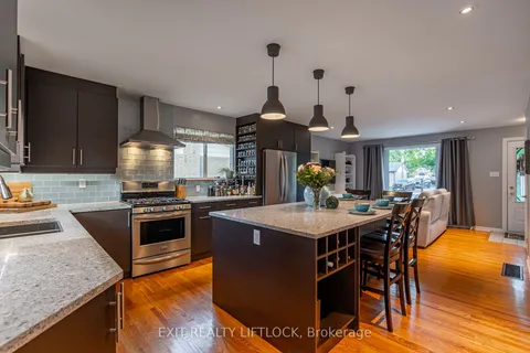 977 Barnardo Ave, Peterborough, ON K9H 5W9