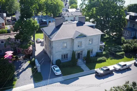 5 Emily St, Kingston, ON K7L 2W2