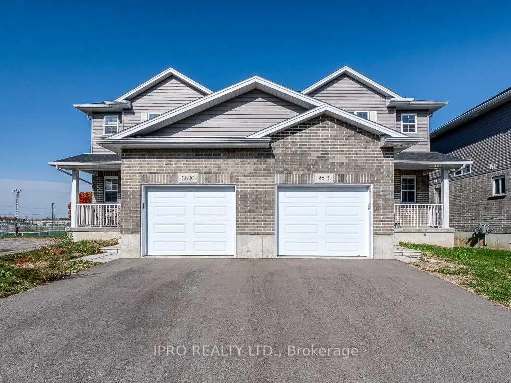 28 Minler St, Ingersoll, ON L8J 0J6