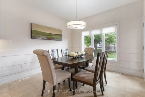 7 Riness Dr, Thames Centre, ON N0L 1G3