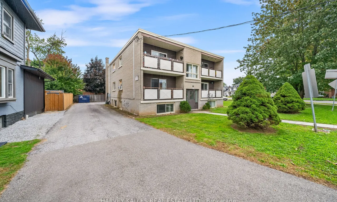 327 Queenston St, St. Catharines, ON N1A 2W5