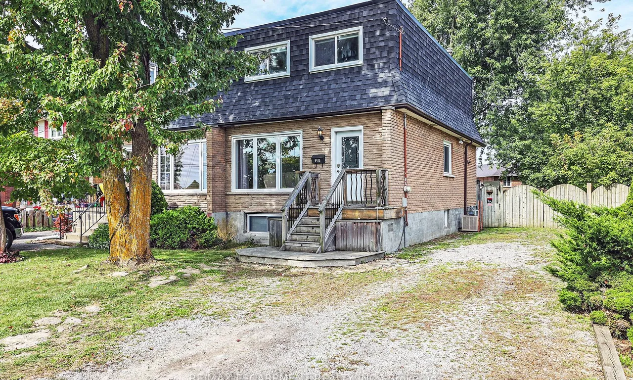 6415 Townline Rd, West Lincoln, ON L0R 2A0