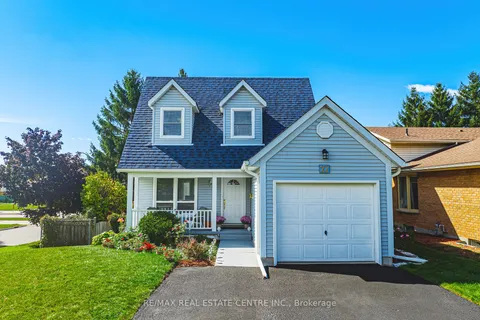 27 Westchester Dr, Kitchener, ON N2B 3M7