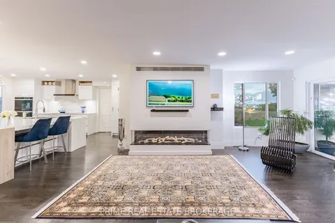 6498 Talbot Tr, Chatham-Kent, ON N0P 1W0