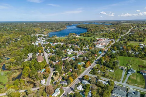 4330 William St, South Frontenac, ON K0H 2Y0