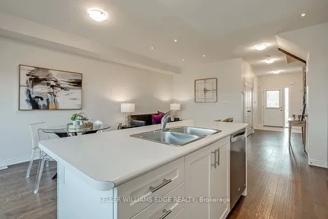 31 Pinot Cres, Hamilton, ON L8E 6G5