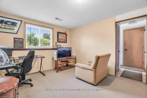 243 Stephanie Dr, Guelph, ON N1K 1L8