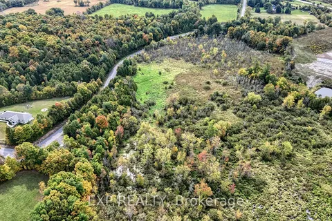 5355 Hinchinbrooke Rd, South Frontenac, ON K0H 1W0