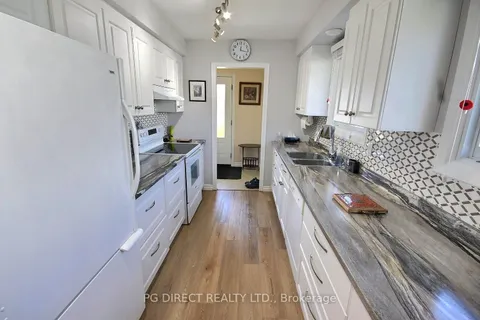 23 Shoniker Avenue, Quinte West, ON K8V 5T1