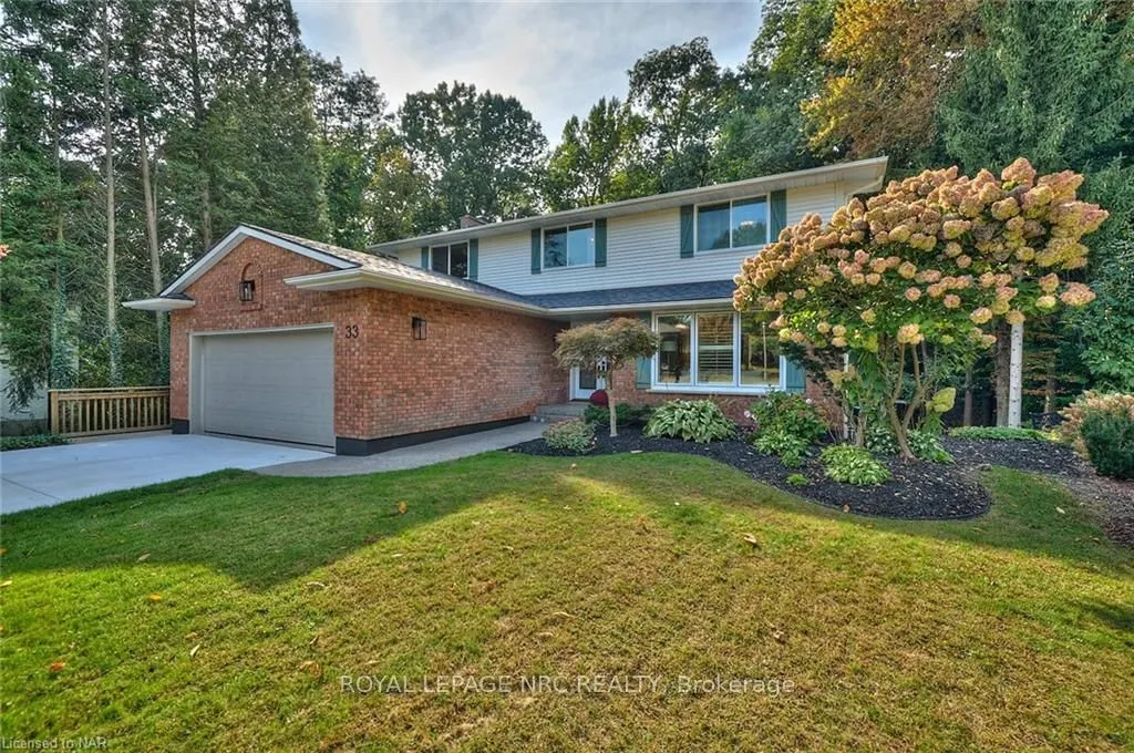 33 Berkwood Pl, Pelham, ON L0S 1E2