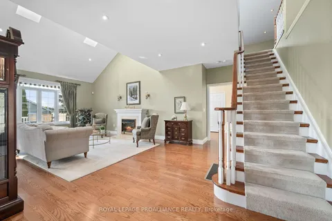 25 Shewman Rd, Brighton, ON K0K 1H0