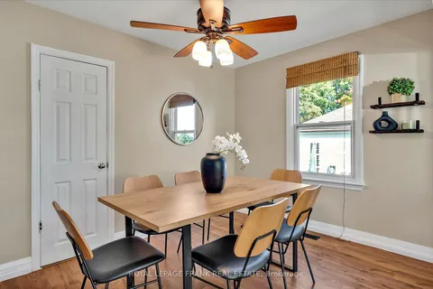 494 Wellington St, Peterborough, ON K9H 5C5