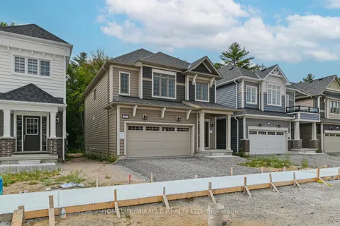 385 Beechwood Forest Lane, Gravenhurst, ON P1P 0H8