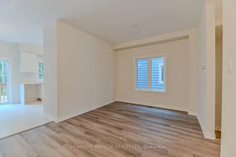 385 Beechwood Forest Lane, Gravenhurst, ON P1P 0H8