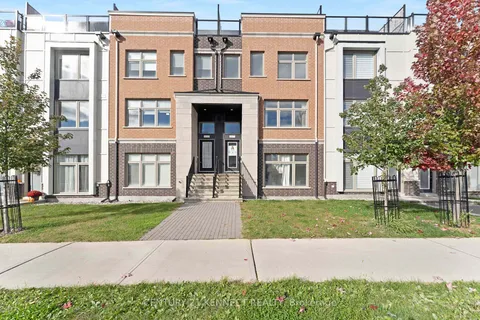 817 Mikinak Rd, Ottawa, ON K1K 4Z9