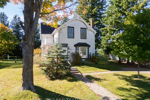 16 Leeson St, East Luther Grand Valley, ON L9W 5S5