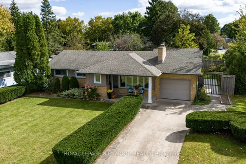 67 Dennis Ave, London, ON N6P 1B5