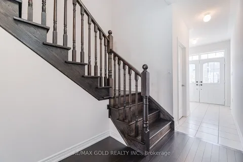 711 Potawatomi Cres, Shelburne, ON L9V 3Y4
