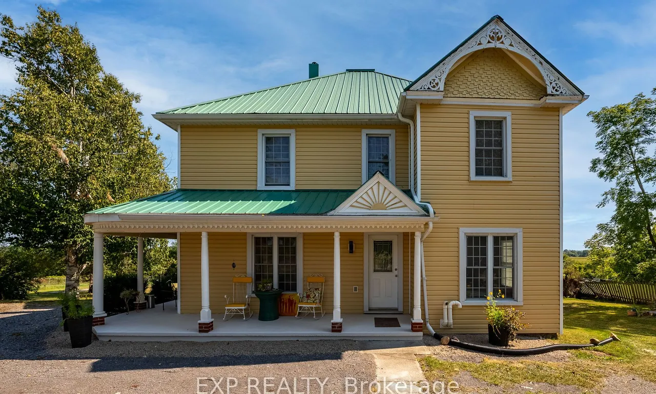 15029 Loyalist Pkwy, Prince Edward County, ON K0K 1G0