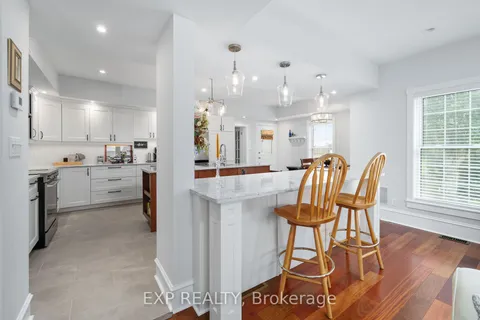 15029 Loyalist Pkwy, Prince Edward County, ON K0K 1G0